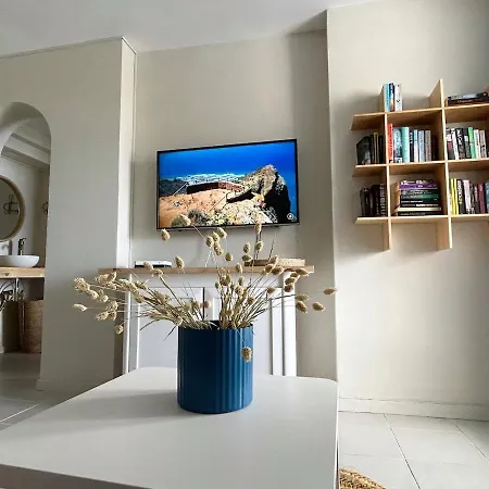 Fish & Banana House *